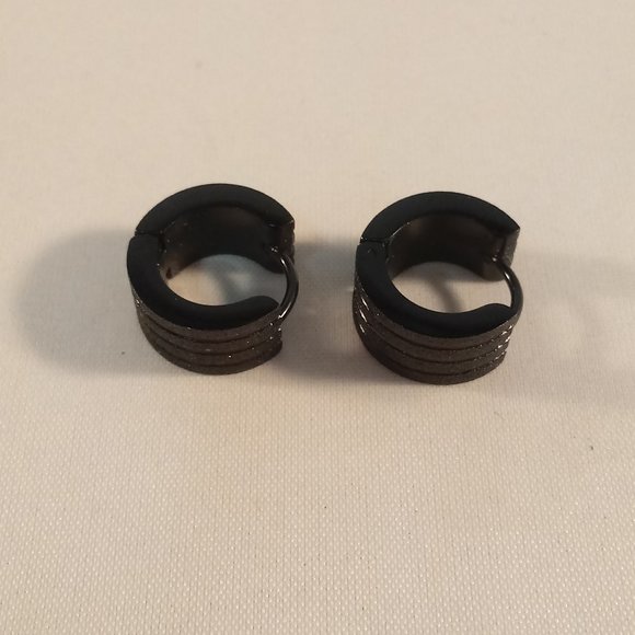 Mens Black Frosted Sandblast Stainless Steel Hoop Earrings 13mm Party Gift - Picture 3 of 4